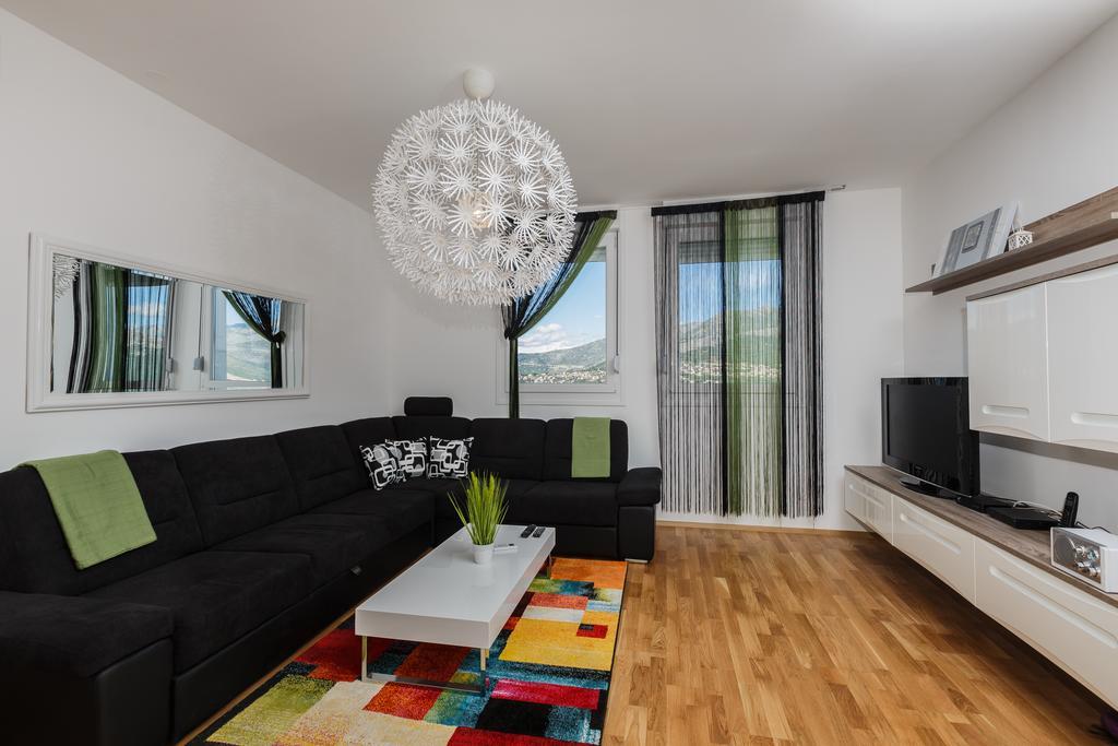Sky Split Apartment Dış mekan fotoğraf